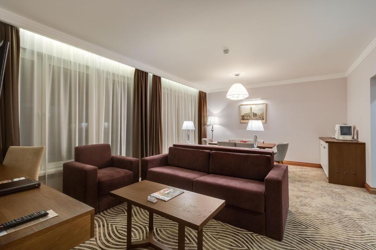 Premier Hotel Dnister Λβιβ Δωμάτιο φωτογραφία