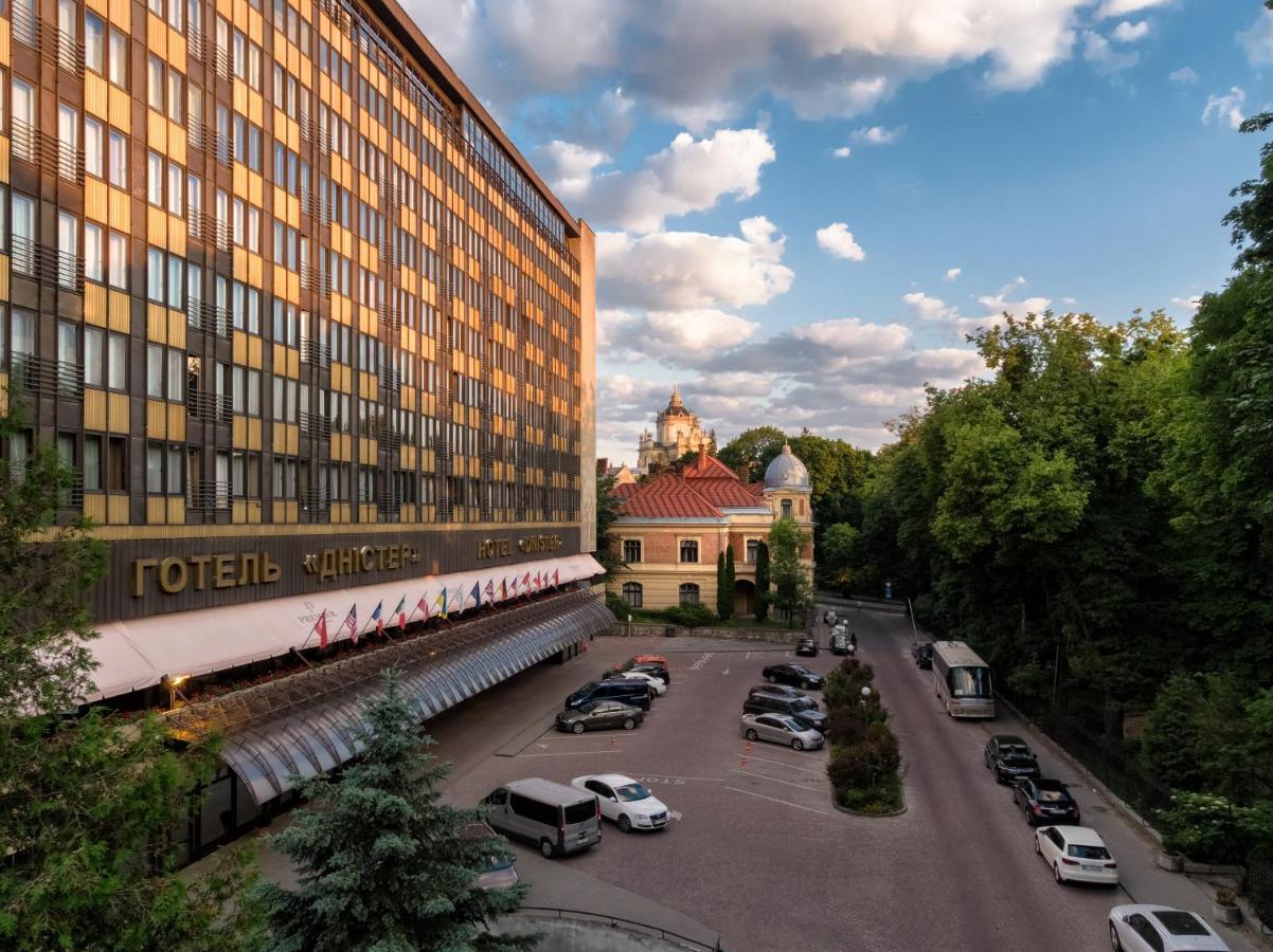 Premier Hotel Dnister Λβιβ Εξωτερικό φωτογραφία