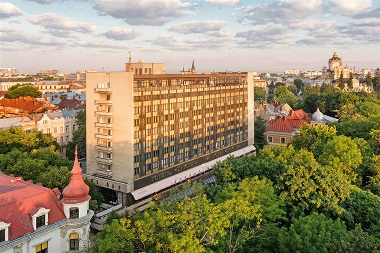 Premier Hotel Dnister Λβιβ Εξωτερικό φωτογραφία